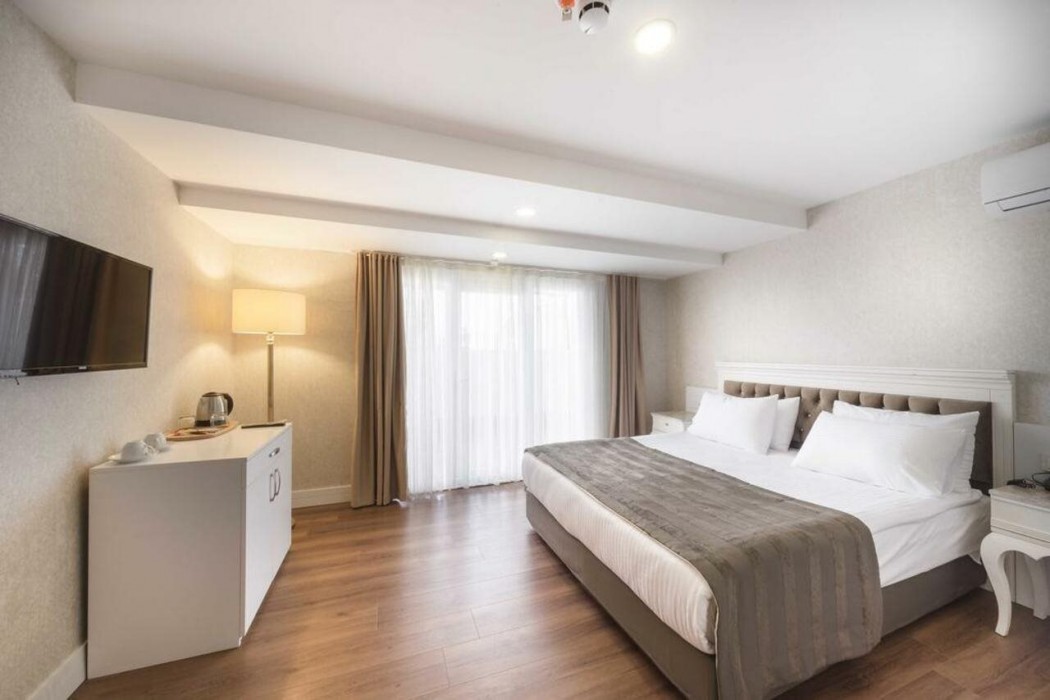 kunlun kensington hotel