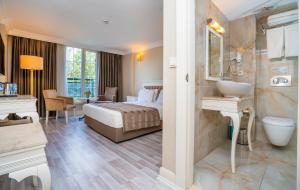 kunlun kensington hotel
