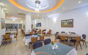 kunlun kensington hotel