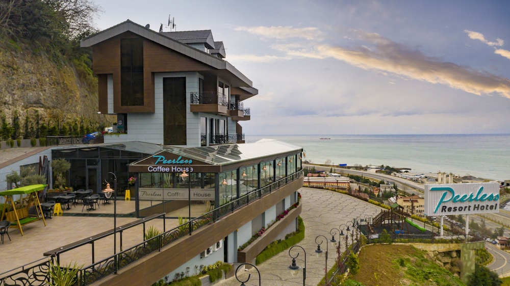 peerless villas hotel