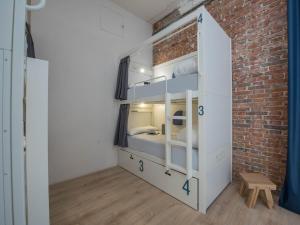 bluesock hostels madrid