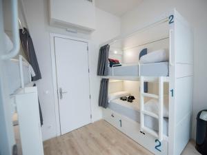 bluesock hostels madrid