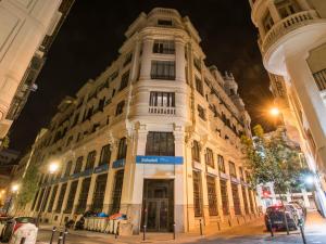 bluesock hostels madrid