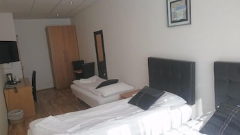 101 guesthouse hotel