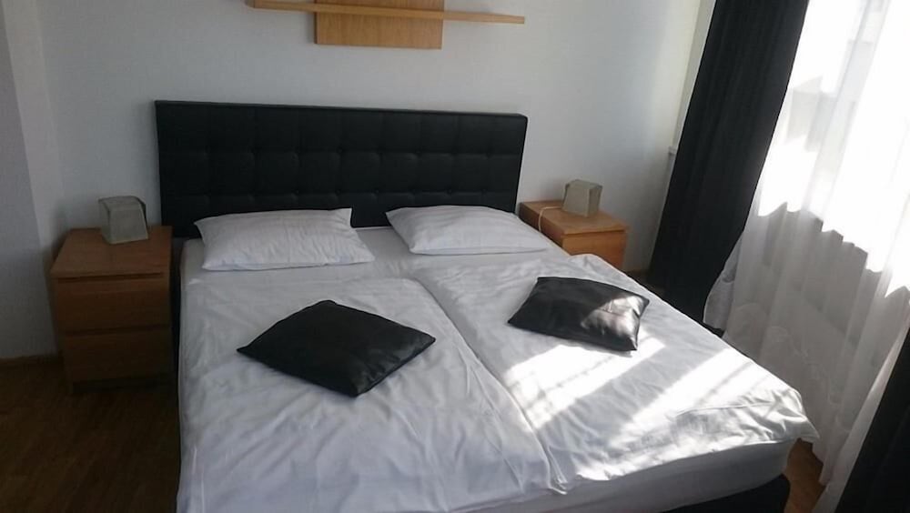 101 guesthouse hotel