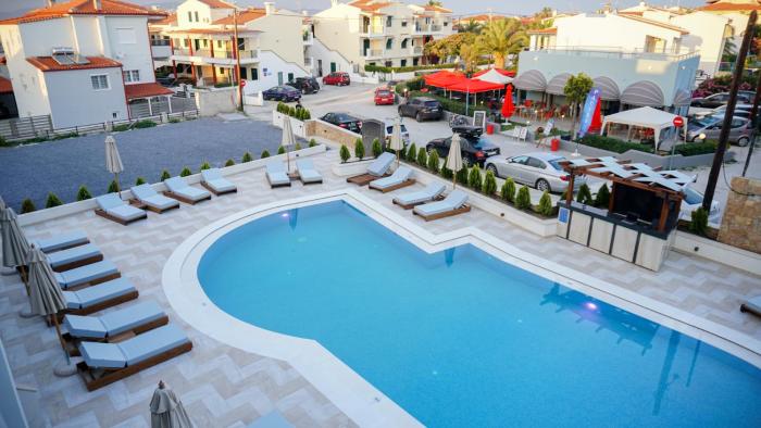 agnes deluxe hotel