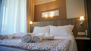 agnes deluxe hotel