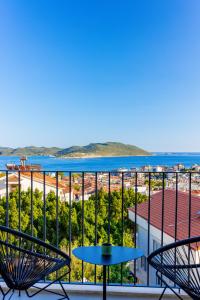 carruba boutique hotel