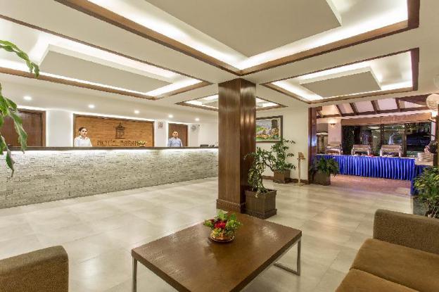 hotel barahi pokhara
