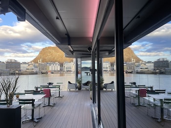 thon hotel alesund