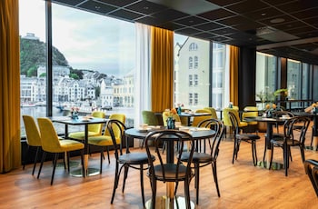 thon hotel alesund