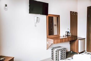 biter hotel