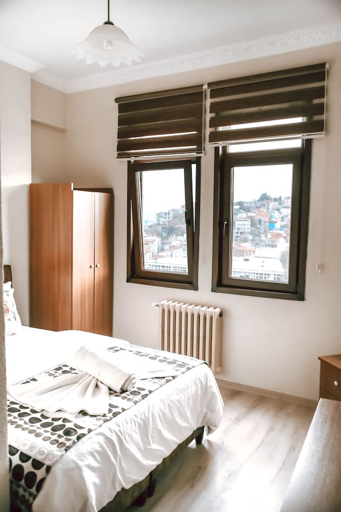 biter hotel