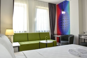 osten art hotel