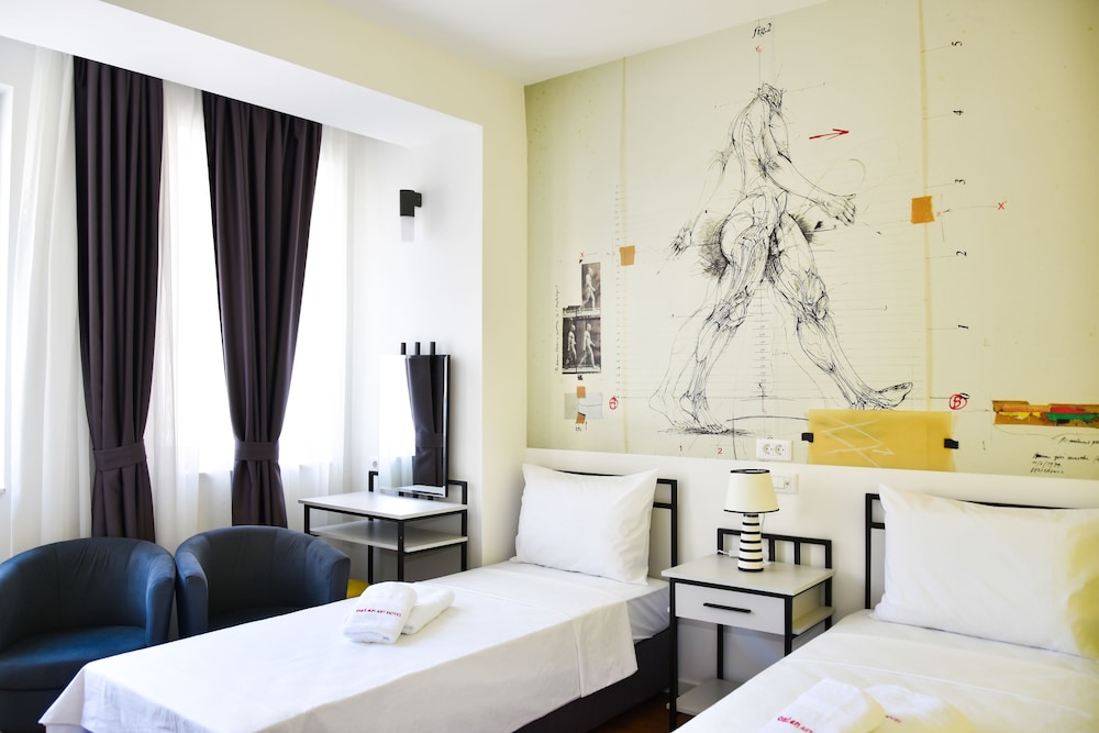 osten art hotel