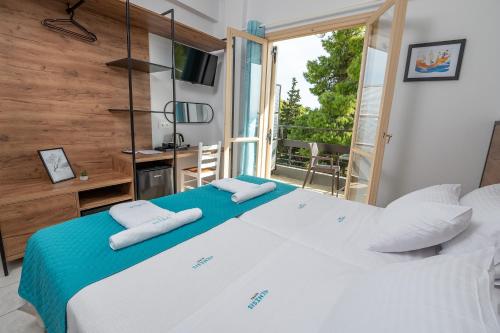 genesis hotel
