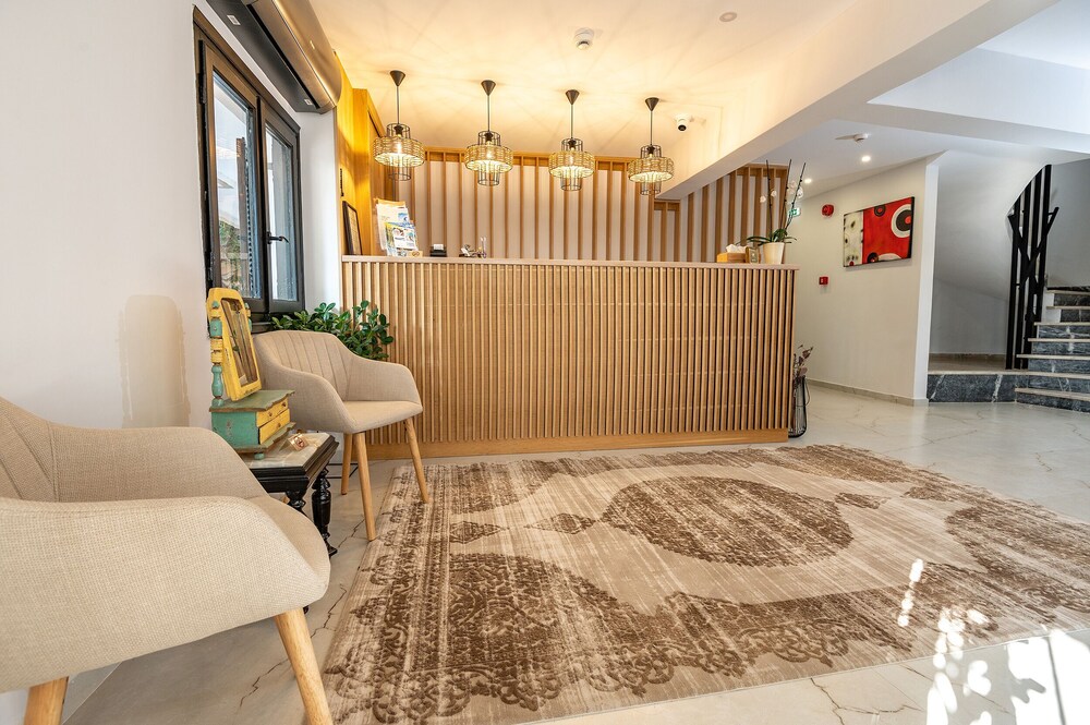 genesis hotel