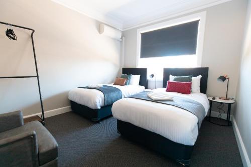 horse and jockey hotel homebush