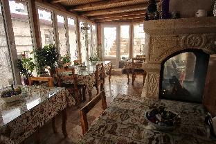 cappadocia ennar cave and swimming pool hot