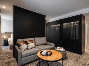 mercure sydney rouse hill