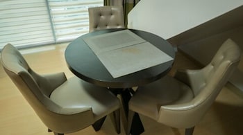 avant serviced suites