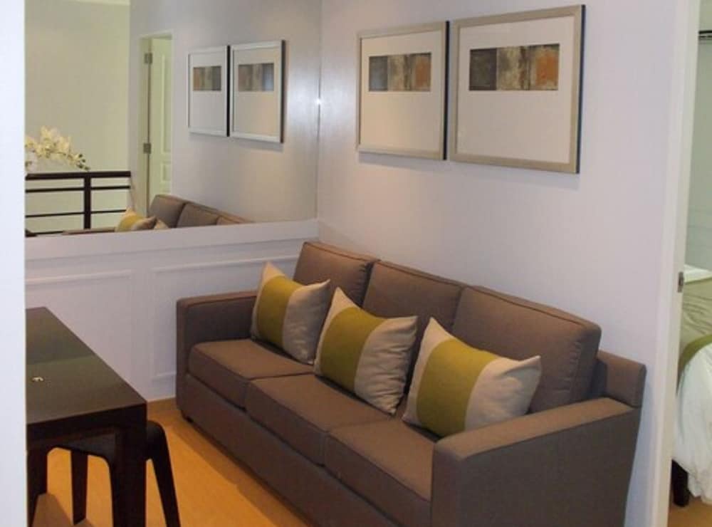 avant serviced suites