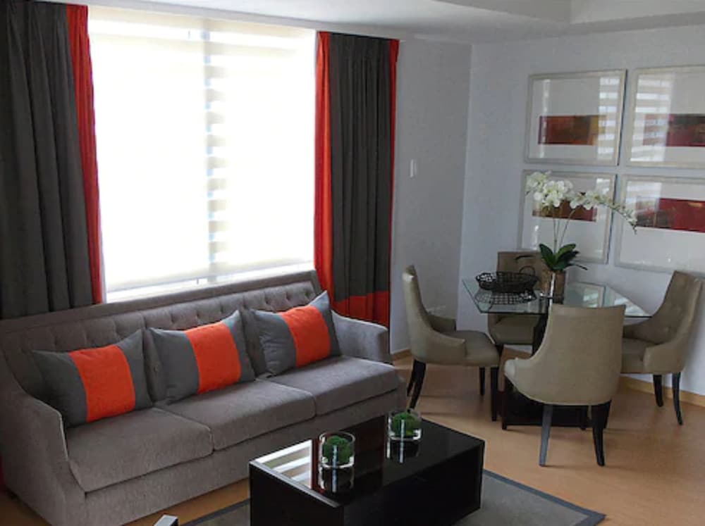 avant serviced suites