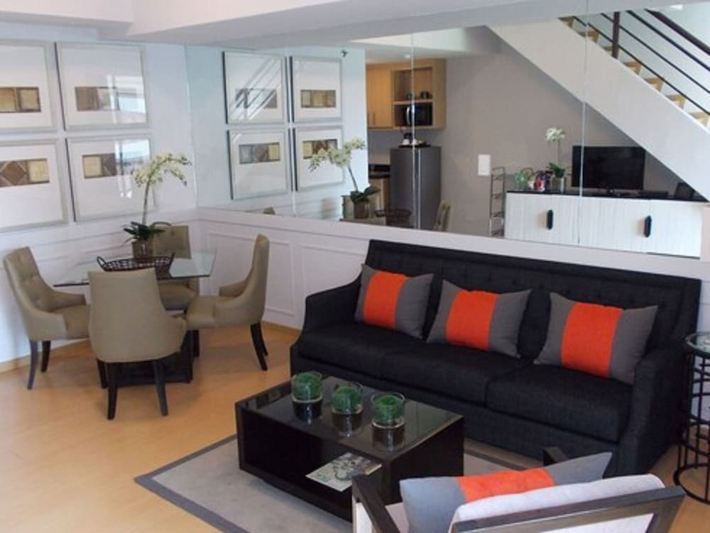 avant serviced suites