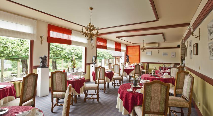 Logis Hotel Restaurant Le Coq Hardi,,3 star