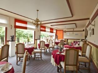 logis hotel restaurant le coq hardi
