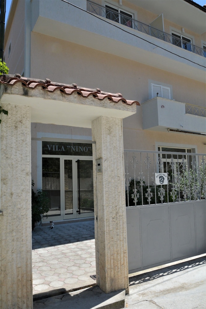 hotel vila nino
