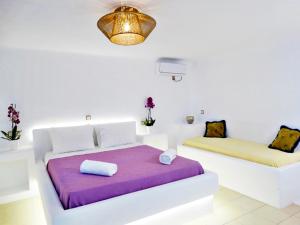 Mykonian Breeze,Elia Beach>>Ano Mera,0 star