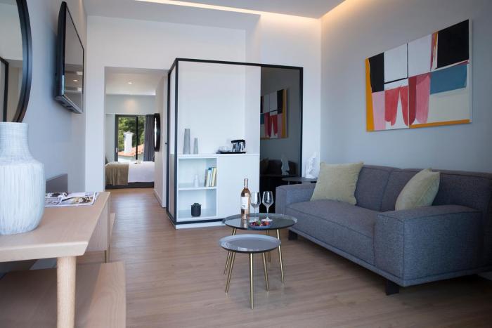 the alex monte kastella