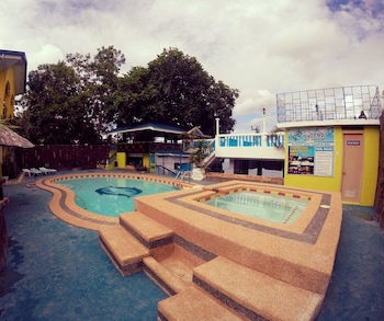 Seaview Beach Resort,In Anda,3 star