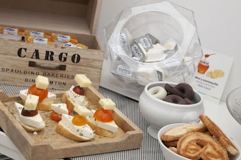 casual socarrat valencia only adults