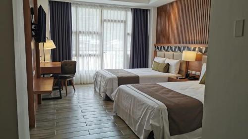 the crown residences at harbour springs