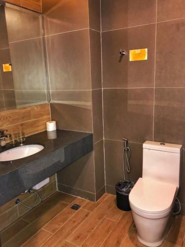 the crown residences at harbour springs