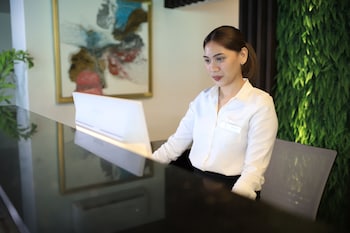 surestay plus hotel by best western ac luxe angeles city