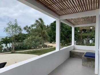 cebu r resort tabuelan