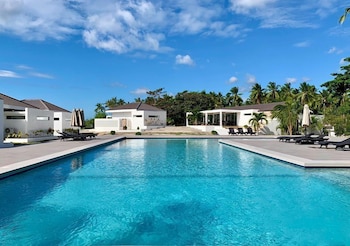 cebu r resort tabuelan