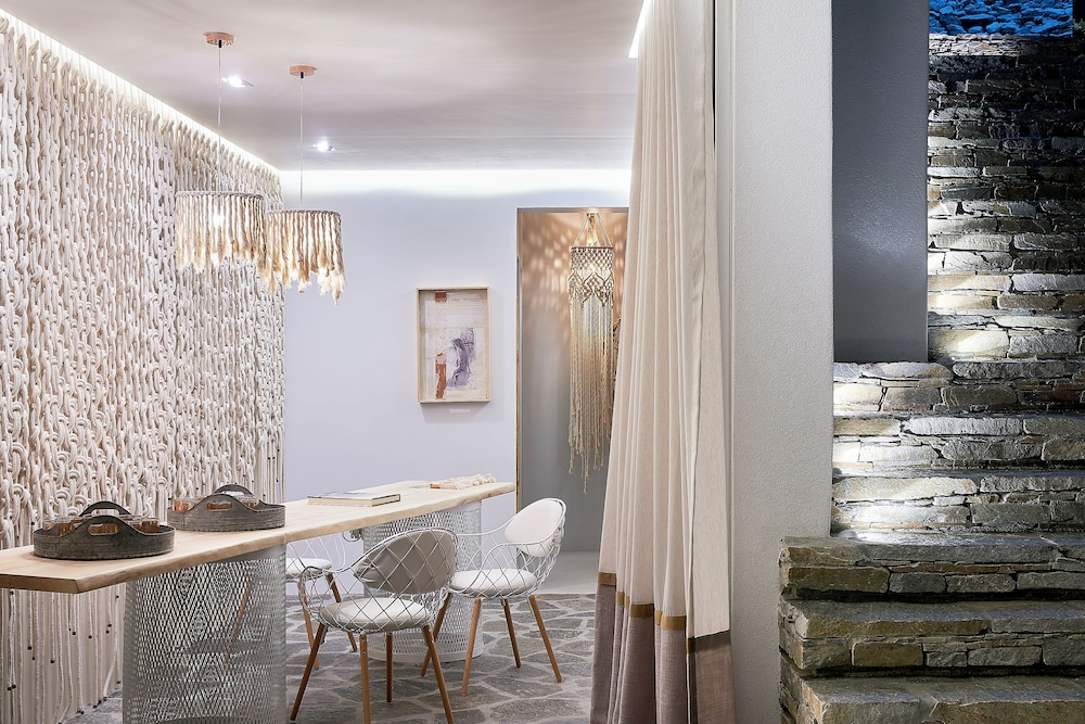 canal suites