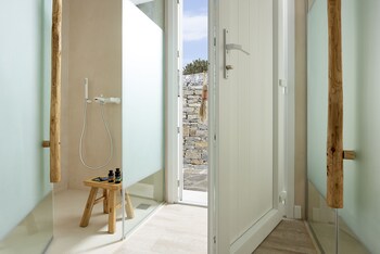 canal suites