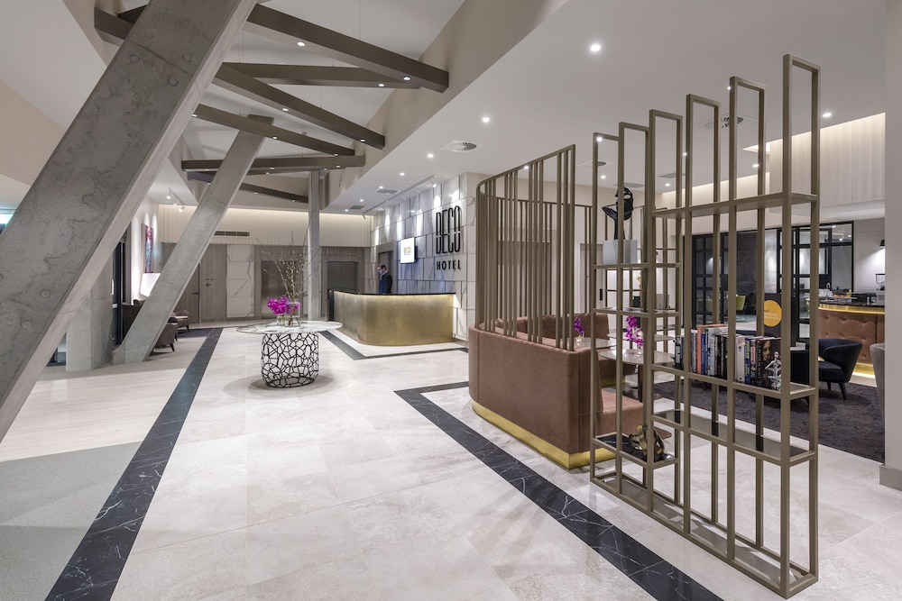 deco hotel