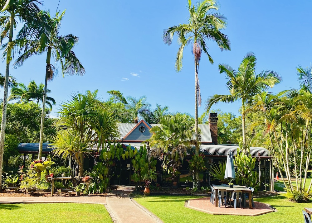 ferns hideaway resort