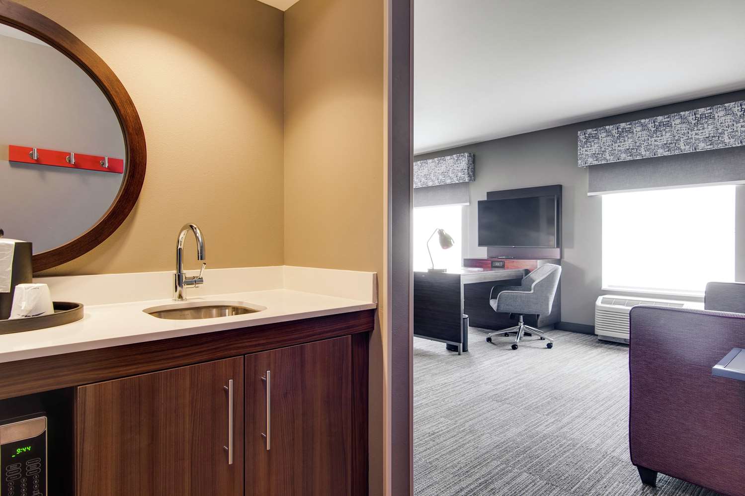 hampton inn and suites nashville north skyline