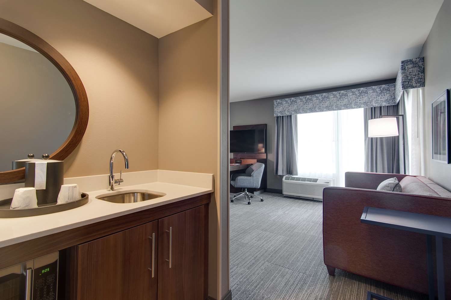 hampton inn and suites nashville north skyline