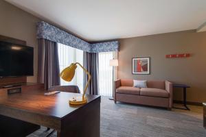 hampton inn and suites nashville north skyline