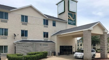 quality inn and suites roanoke fort worth north