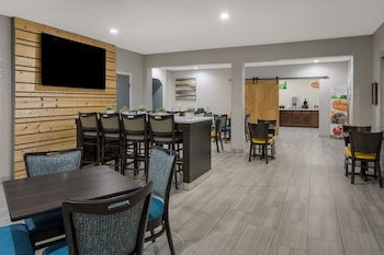quality inn and suites roanoke fort worth north