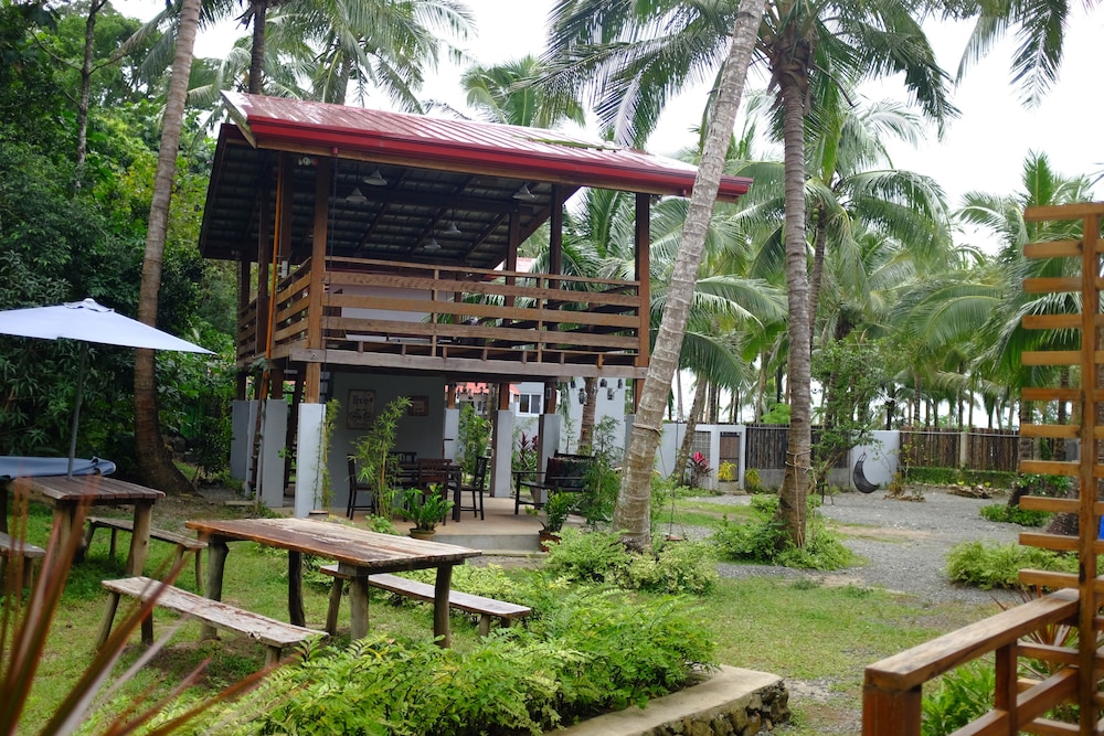 kahanamoku bed and breakfast